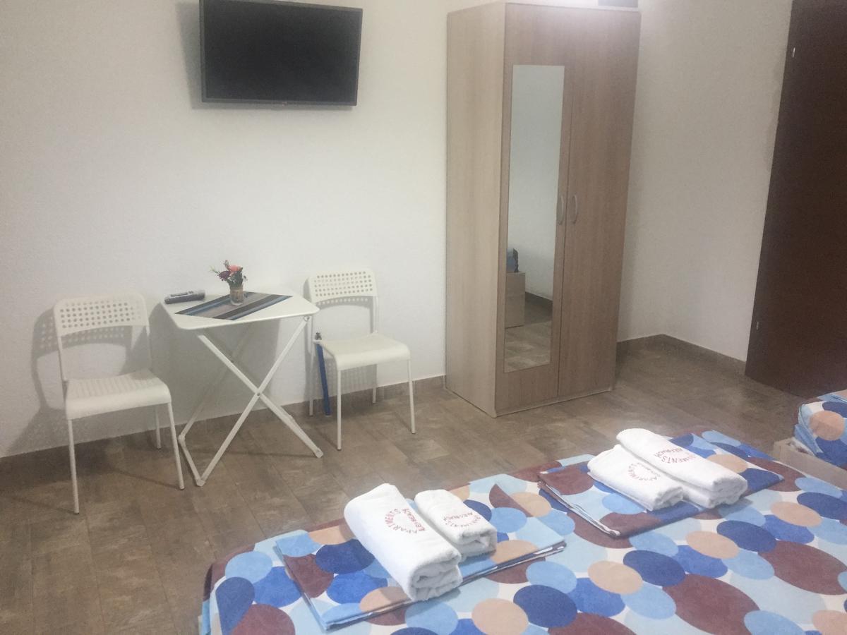 סטאר דויירן Apartmani Alex Beach מראה חיצוני תמונה