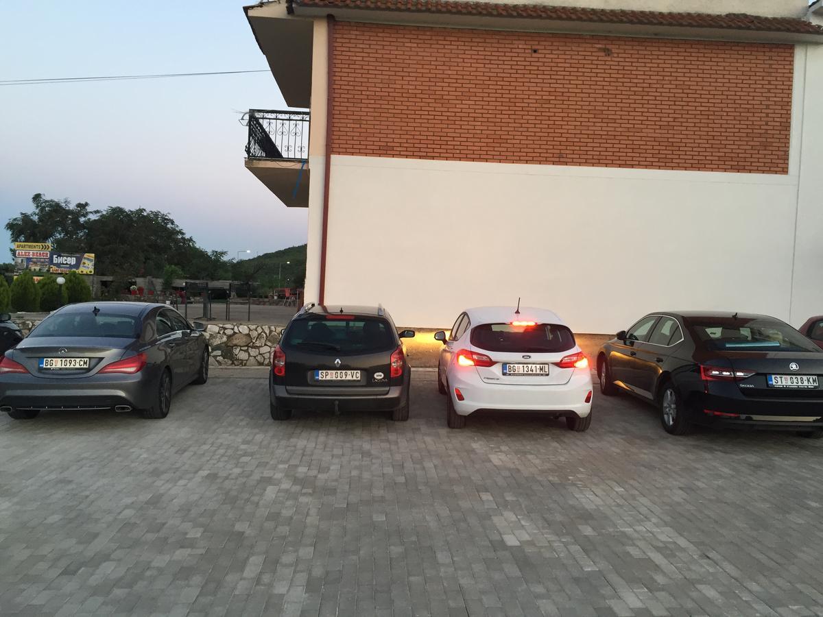 סטאר דויירן Apartmani Alex Beach מראה חיצוני תמונה
